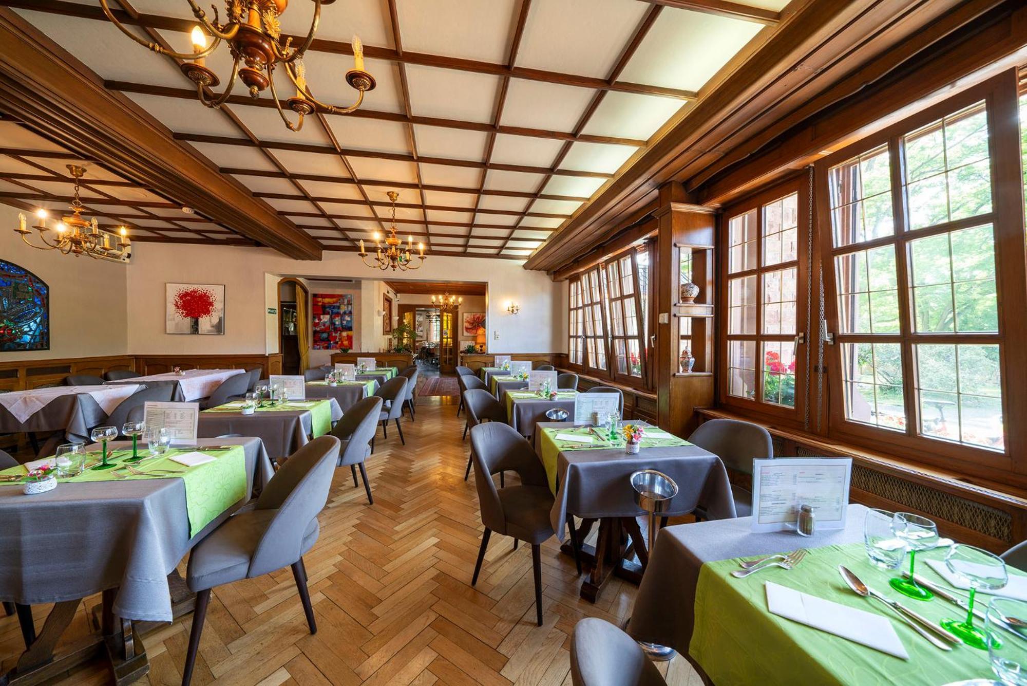 Hotel Munsch Restaurant & Wellness, Colmar Nord - Haut-Koenigsbourg Saint-Hippolyte (Haut-Rhin) Exterior foto