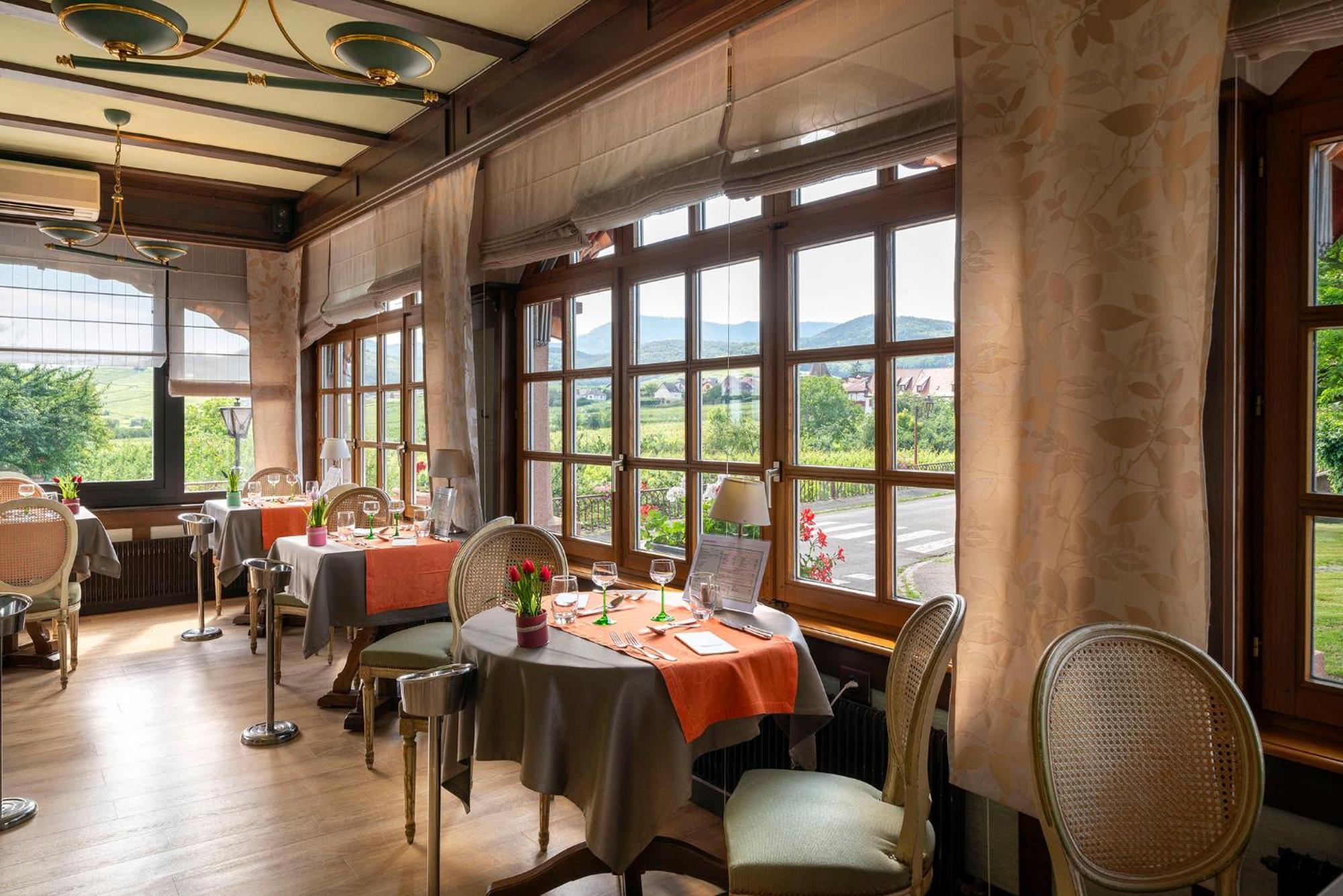 Hotel Munsch Restaurant & Wellness, Colmar Nord - Haut-Koenigsbourg Saint-Hippolyte (Haut-Rhin) Exterior foto