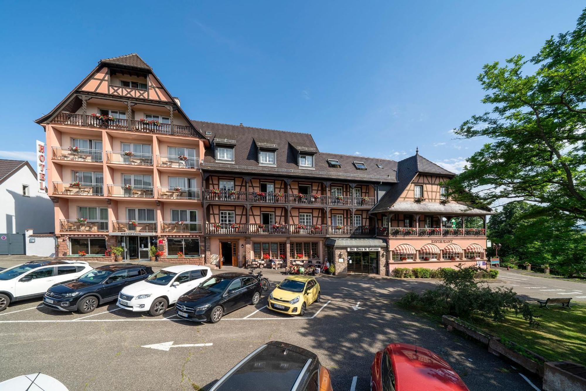Hotel Munsch Restaurant & Wellness, Colmar Nord - Haut-Koenigsbourg Saint-Hippolyte (Haut-Rhin) Exterior foto
